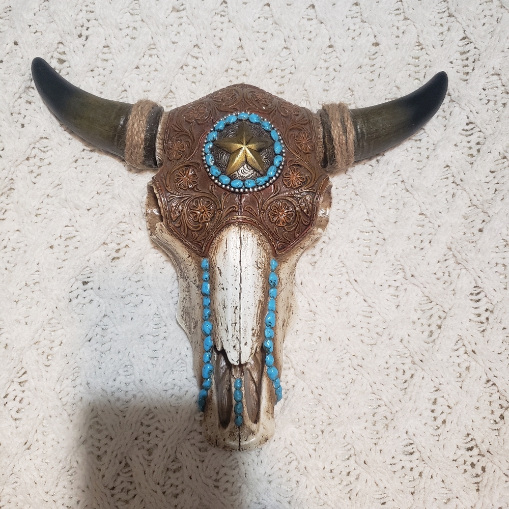 Cowhead wall decor